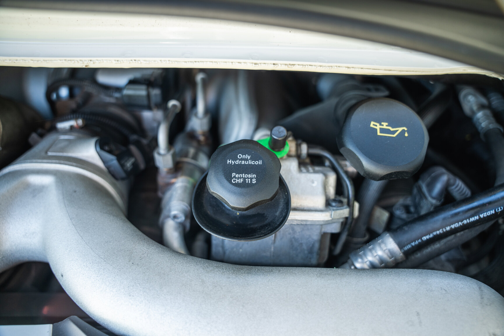 Image of 2008 Porsche 911 Turbo Cabriolet mechanics (11)