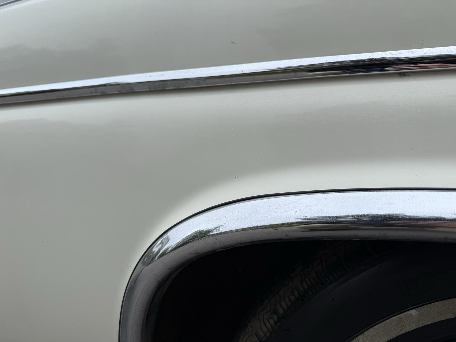 Exteriörbild på 1963 Mercedes-Benz 220 SE