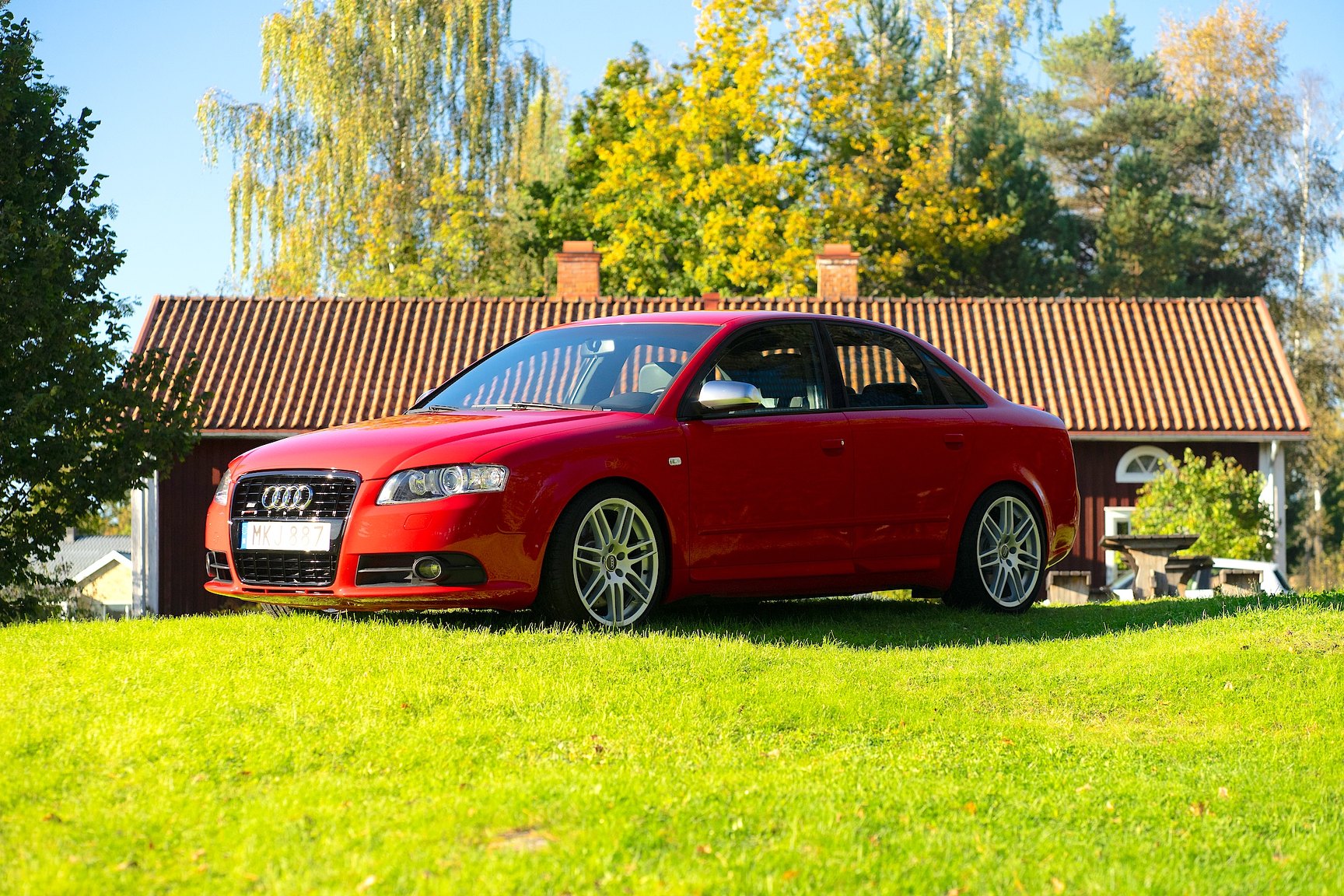 Exterior image of 2007 Audi  S4 quattro 4.2 V8 manuell