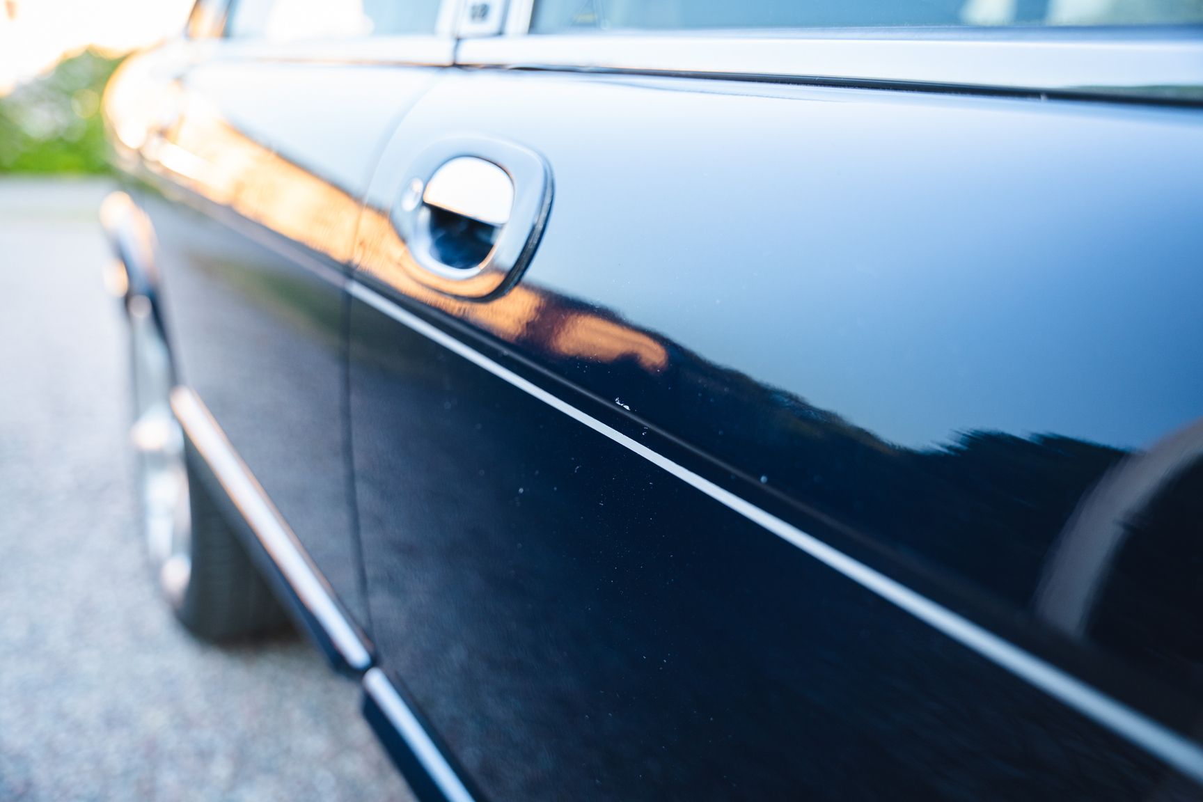 Exterior image of 1995 Jaguar XJ Double SIX