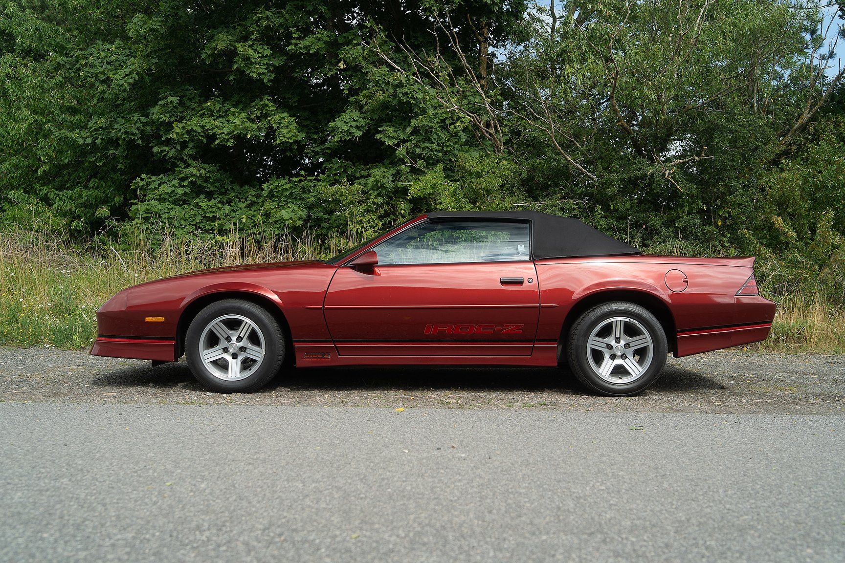 Exterior image of 1988 Chevrolet Camaro Z28 Iroc-Z Convertible