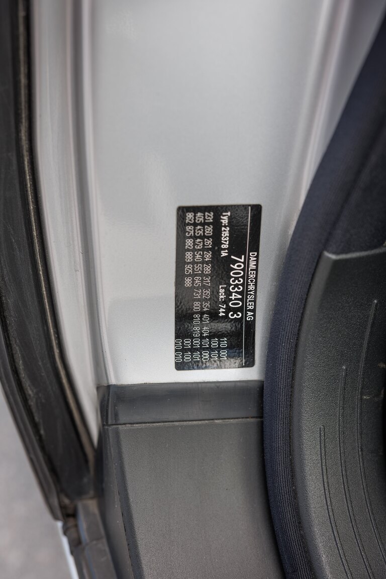 Interior image of 2000 Mercedes-Benz CL600