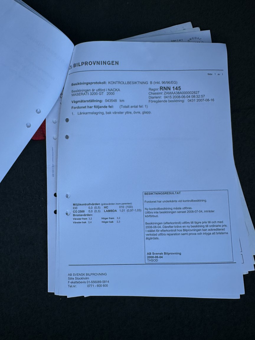 Documentation for 2000 Maserati 3200 GT