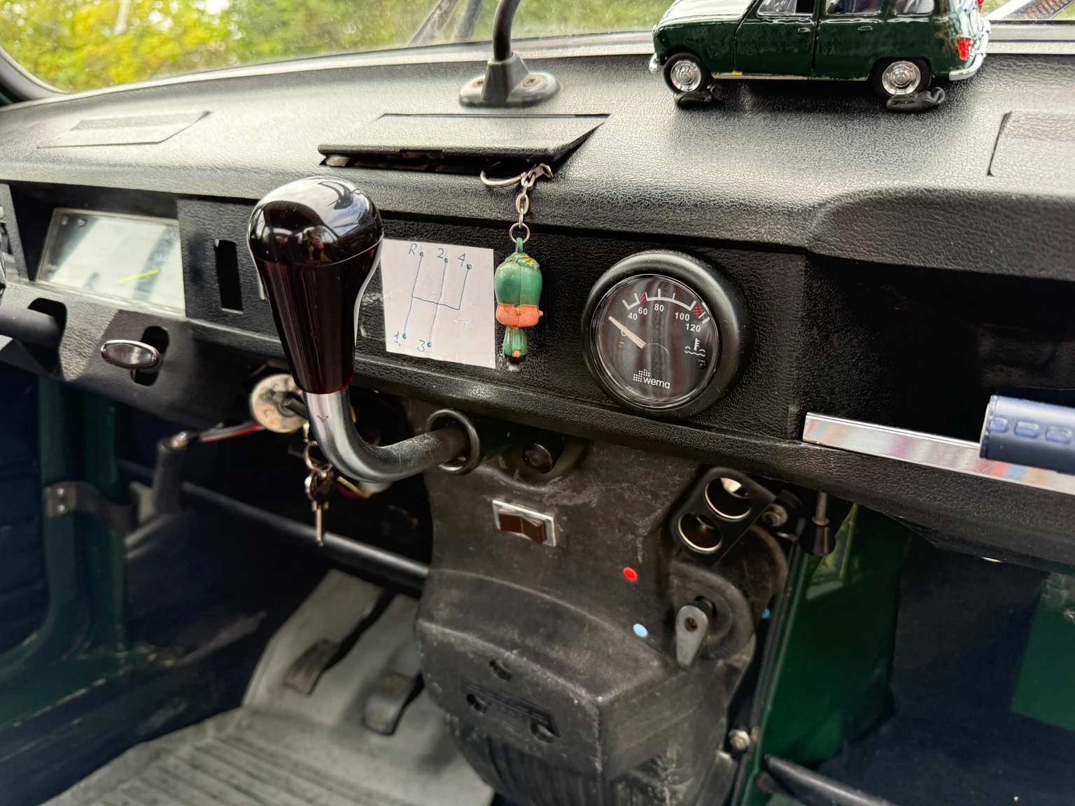 Interiörbild 1970 Renault 4 (26)