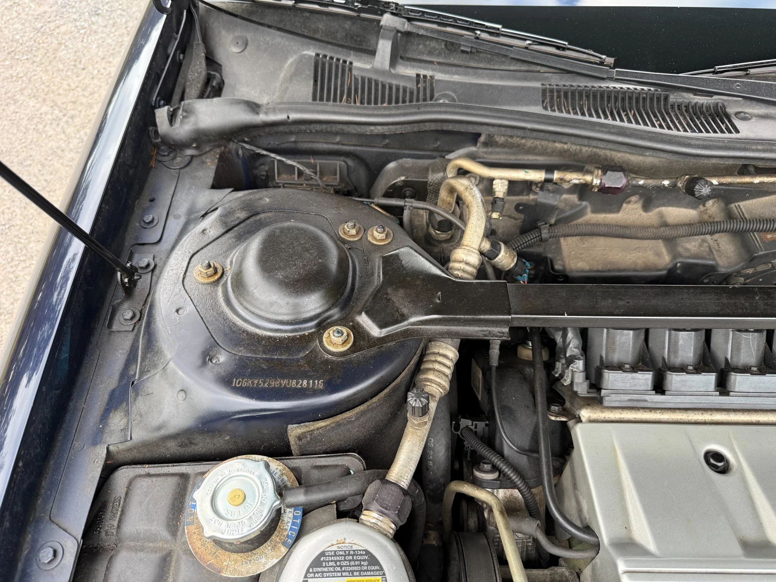 Image of 1997 Cadillac STS Seville 4.6 V8 mechanics (5)