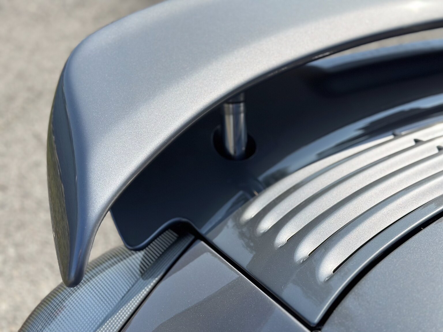 Exteriörbild på 2001 Porsche 911 Turbo RUF RT12