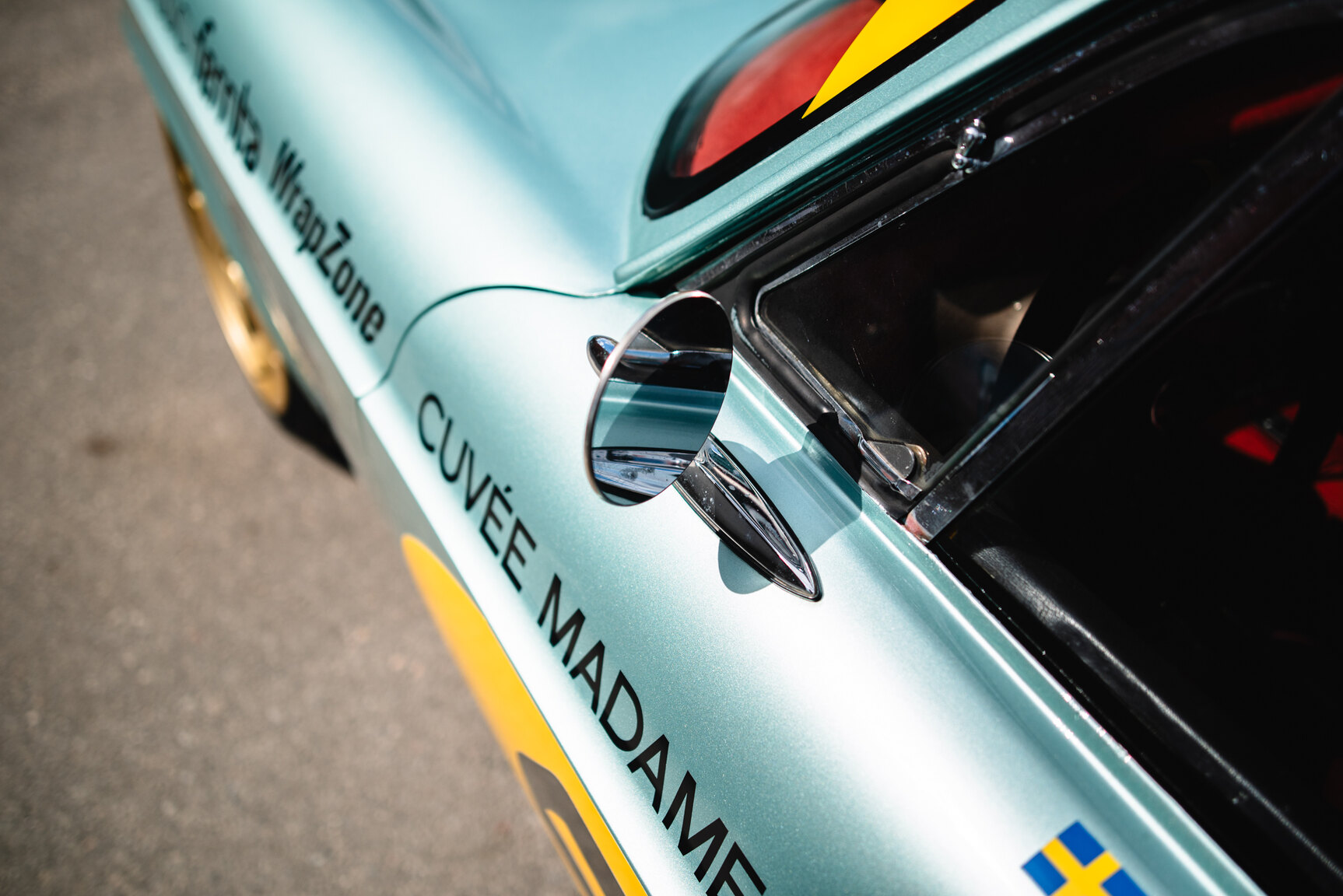 Exteriörbild på 1966 Volvo P1800 V8 Custom