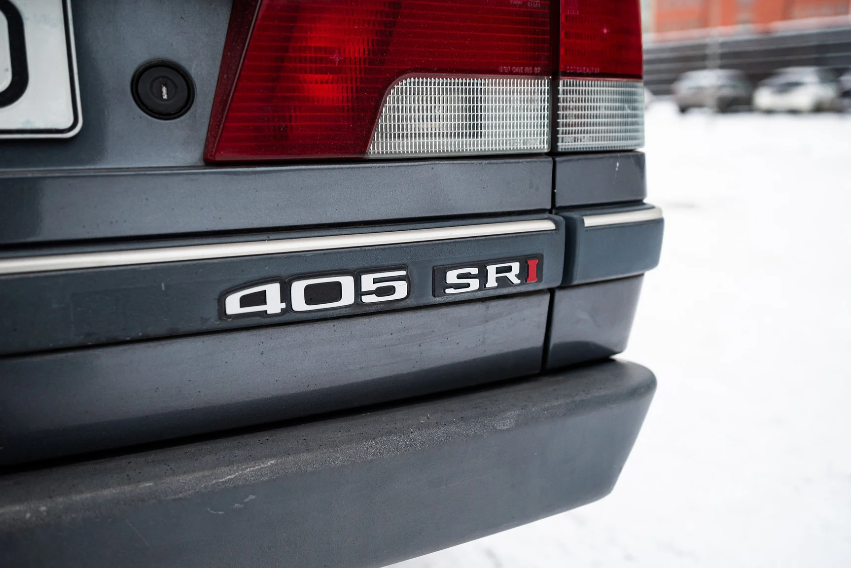 Exterior image of 1991 Peugeot 405 Break SRI (30)