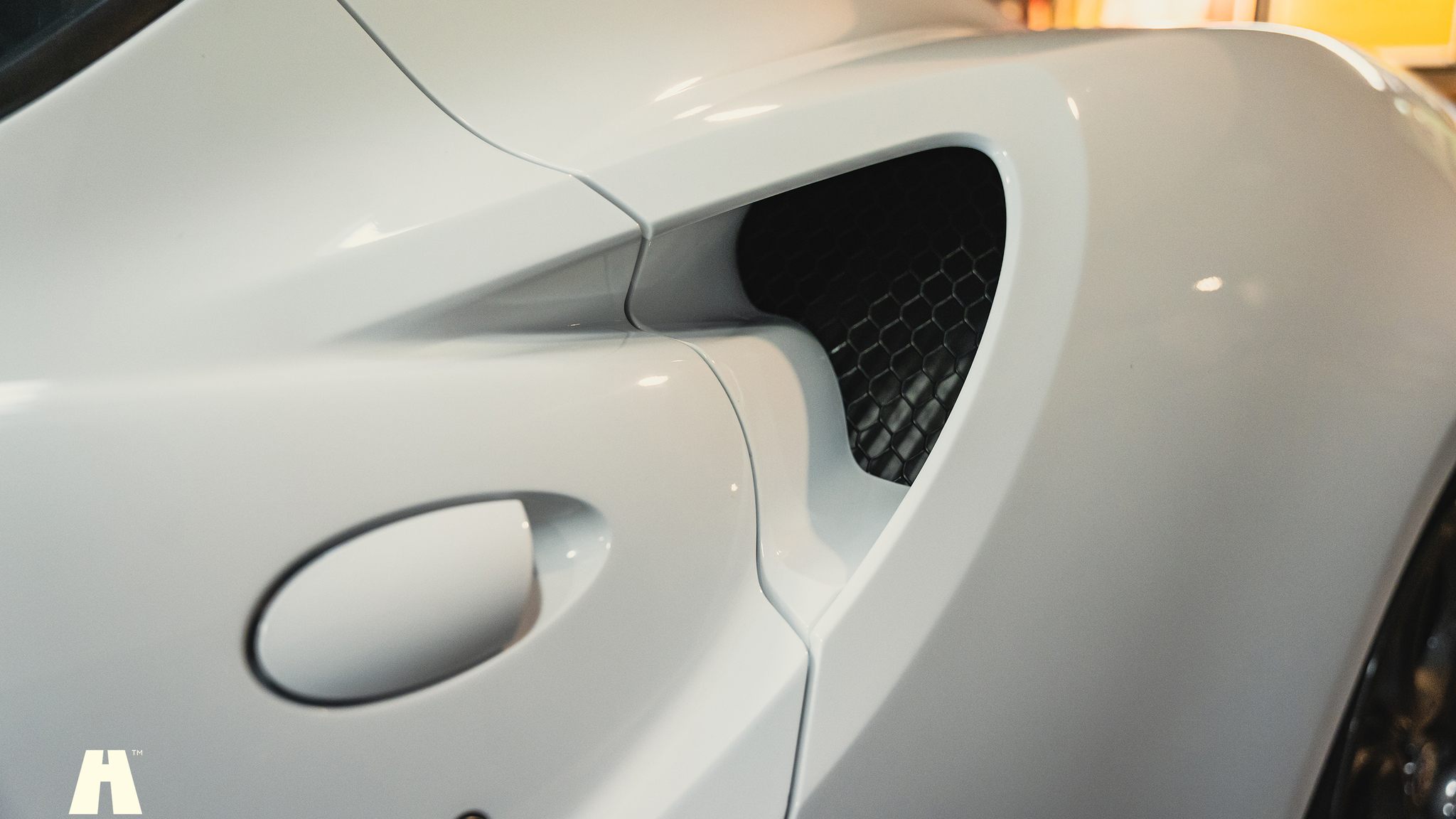 Aussenfoto 2016 Alfa Romeo 4C (15)