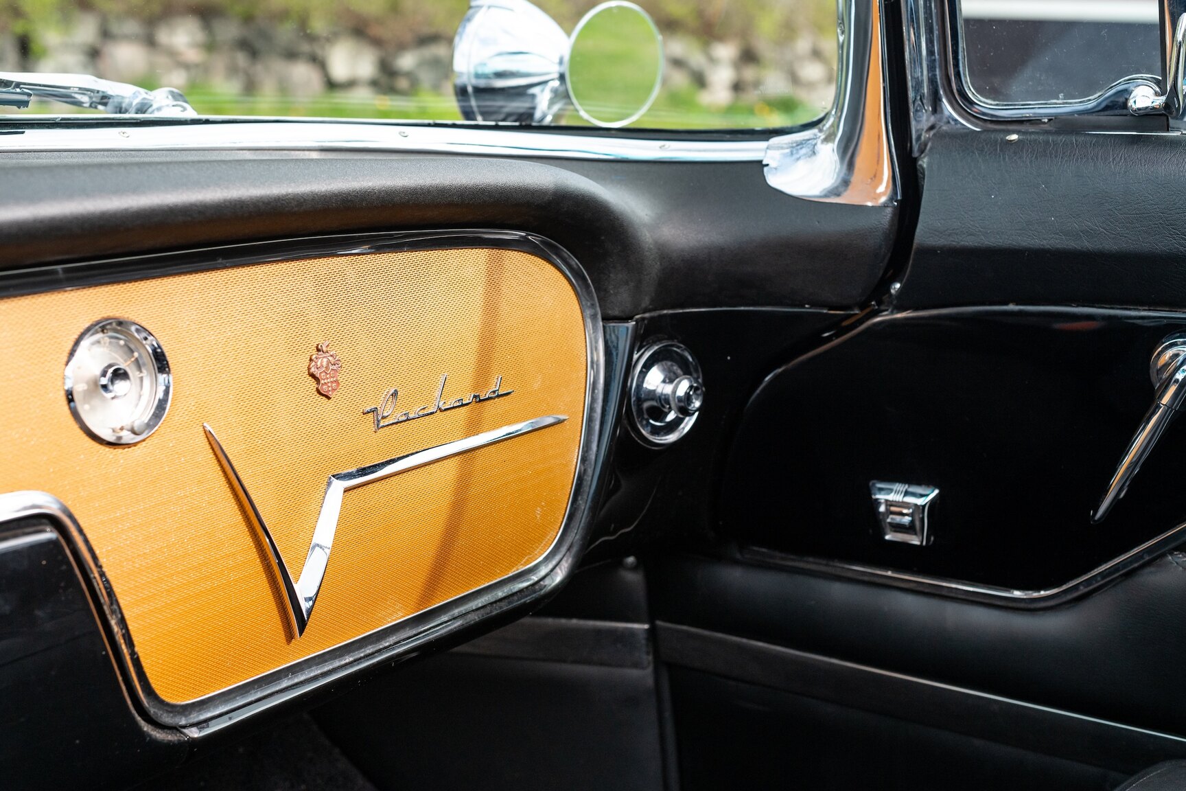 Interior image of 1955 Packard Caribbean Cabriolet  (12)