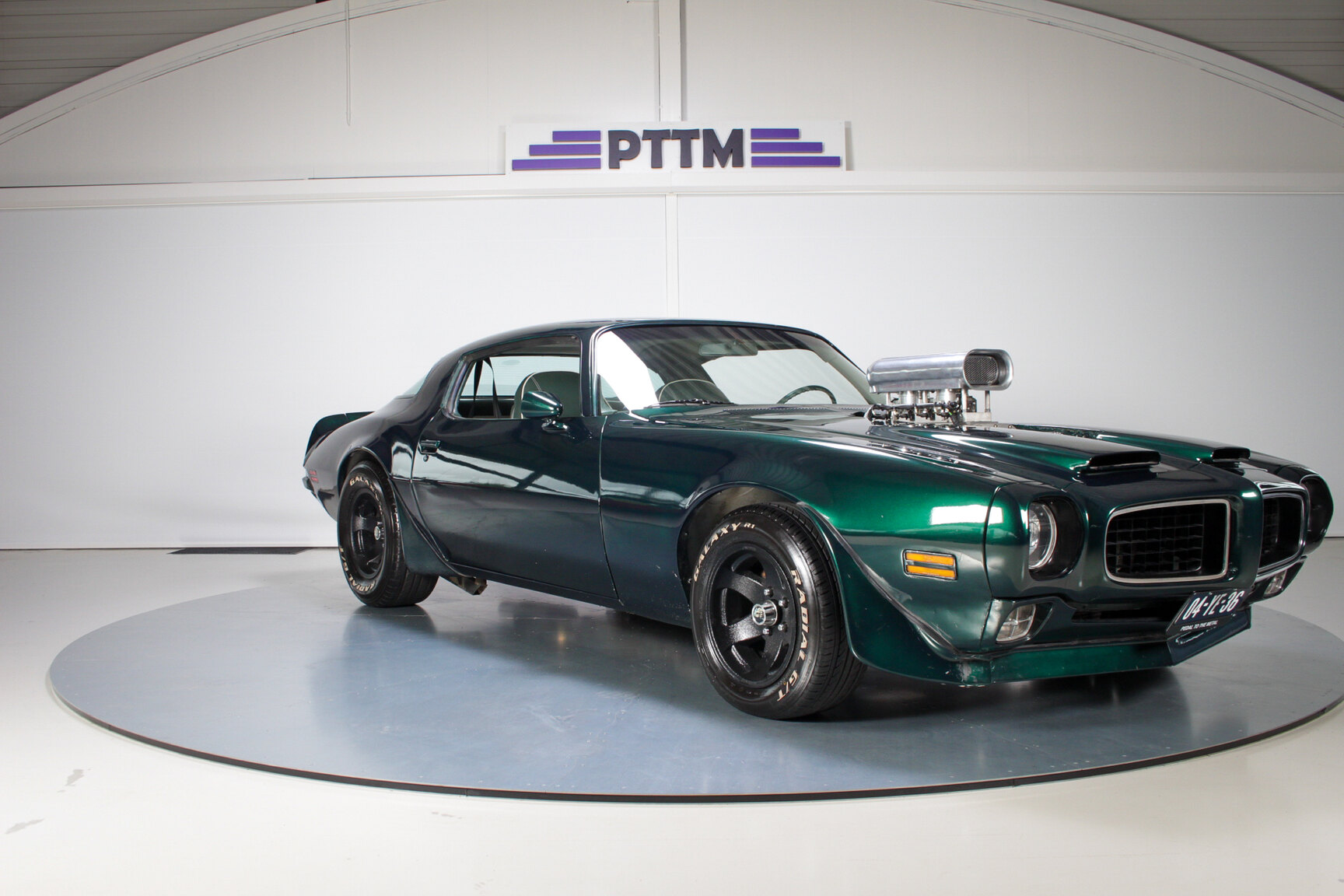 Exterior image of 1975 Pontiac Firebird Formula