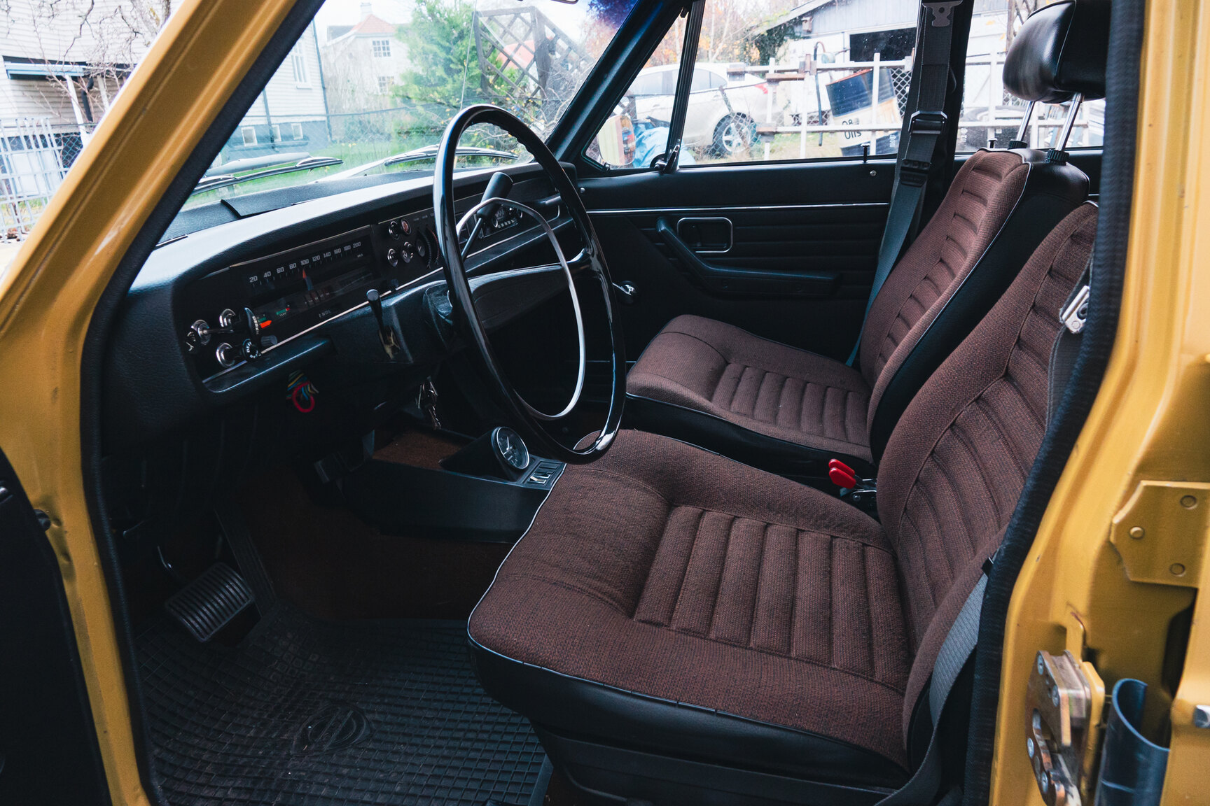 Interior image of 1971 Volvo 144 2.0 Automat