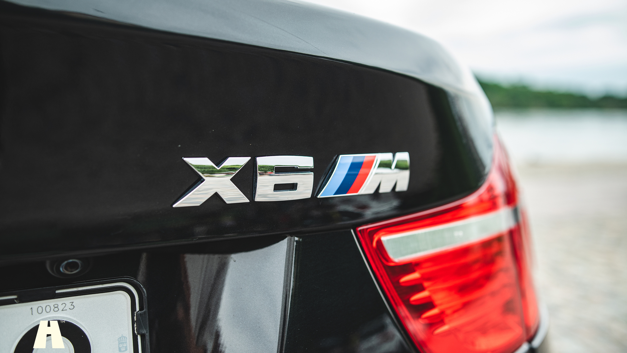 Aussenfoto 2010 BMW X6 M Ferrita 555HK (53)