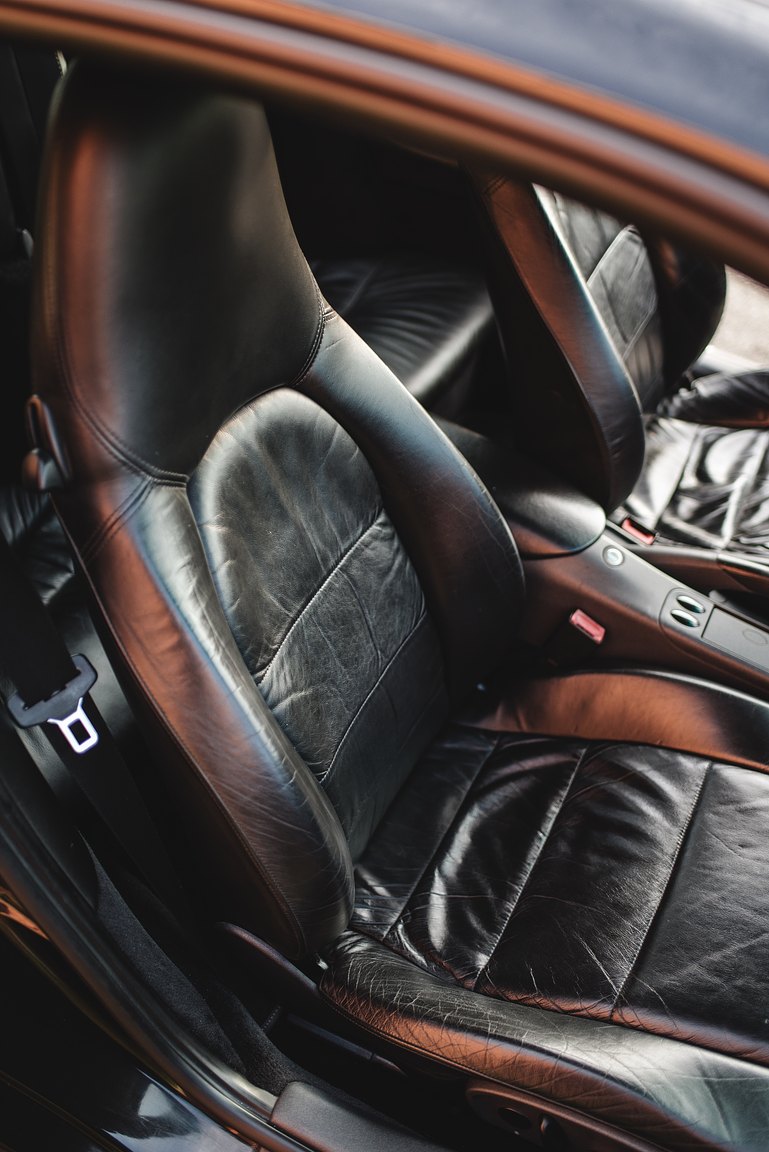 Interior image of 1998 Porsche 996 Carrera 