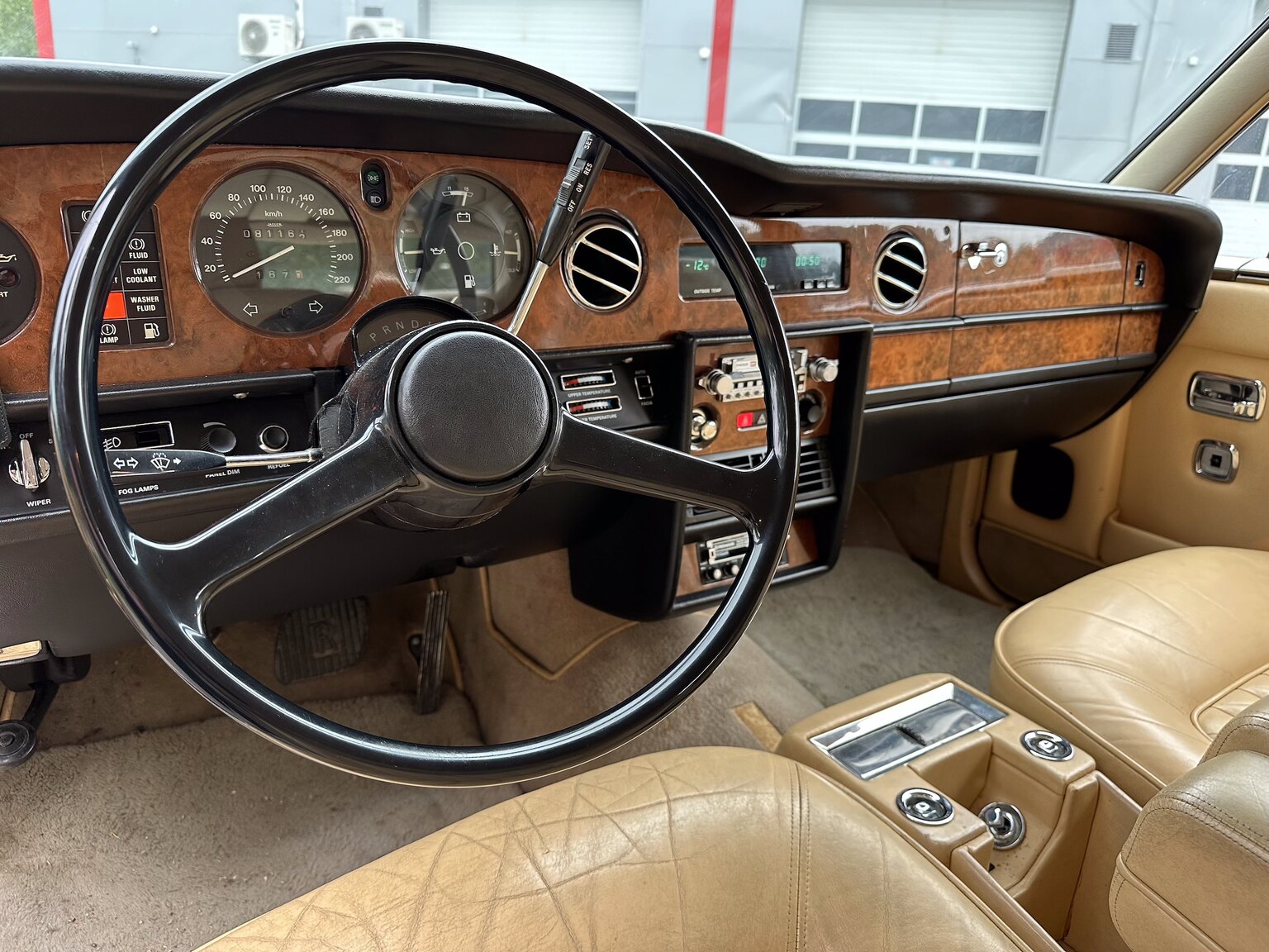 Interior image of 1982  Rolls Royce Silver Spirit