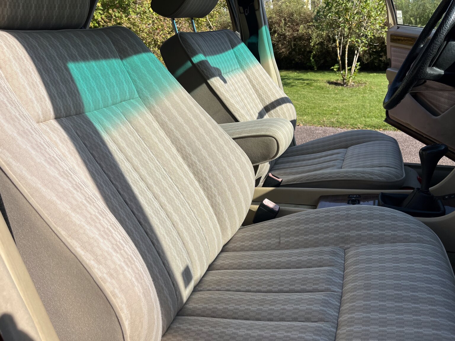 Interiörbild 1990 Mercedes-Benz 230 E