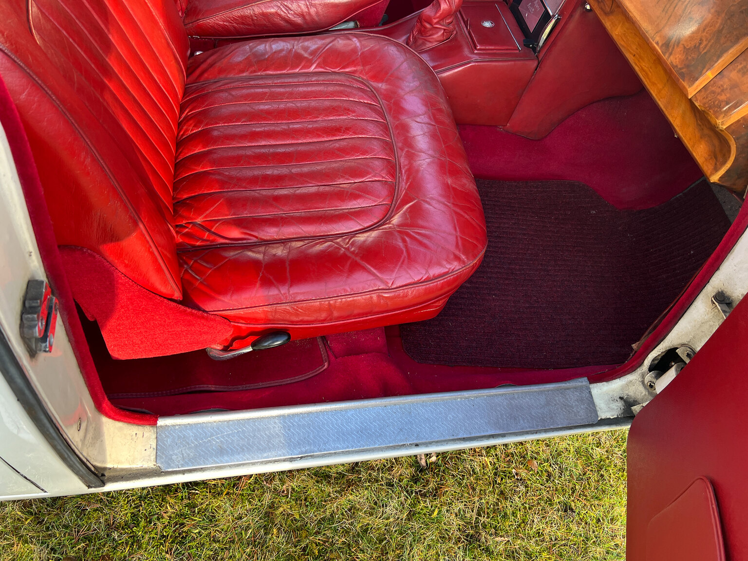 Interior image of 1963 Jaguar Mark II 3.8 Litre