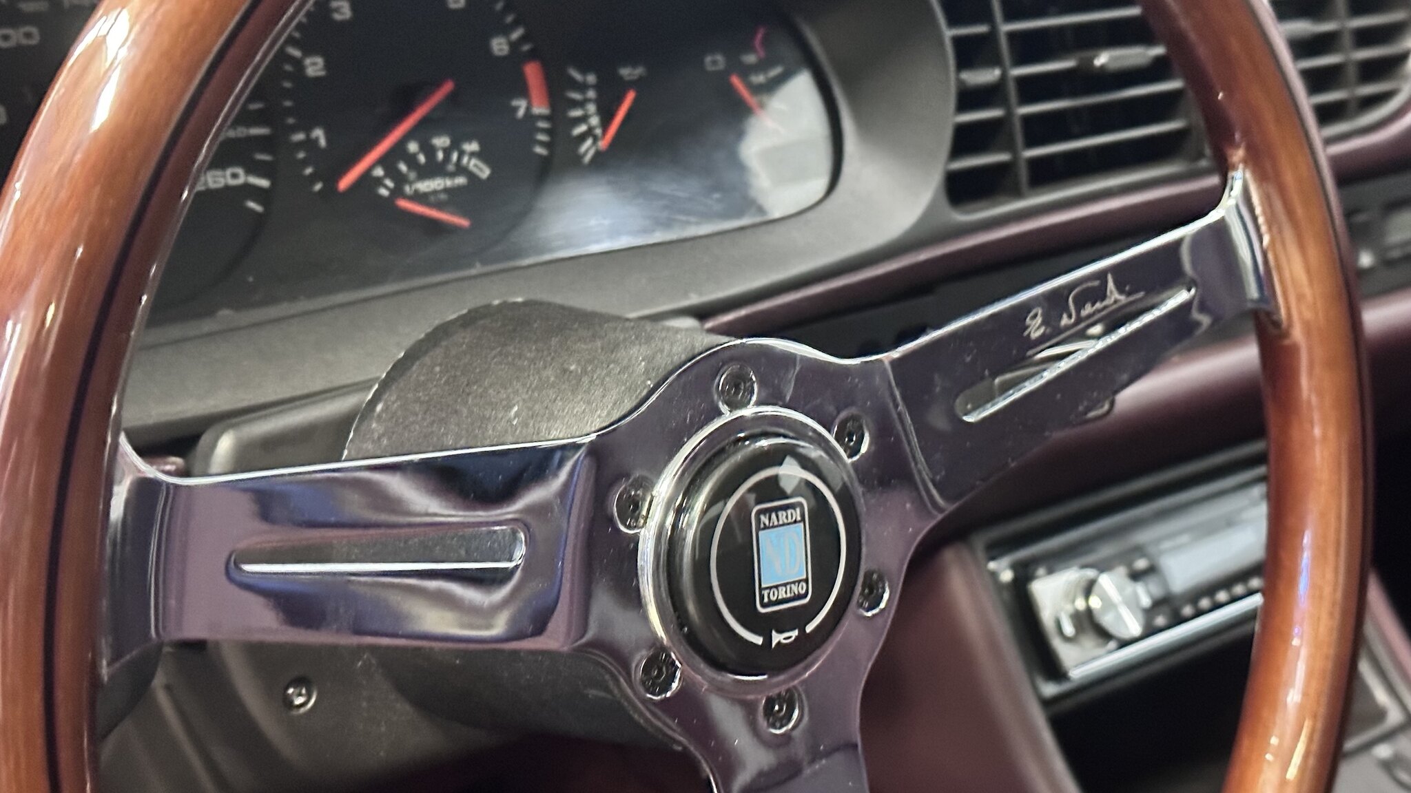 Interior image of 1986 Porsche 944