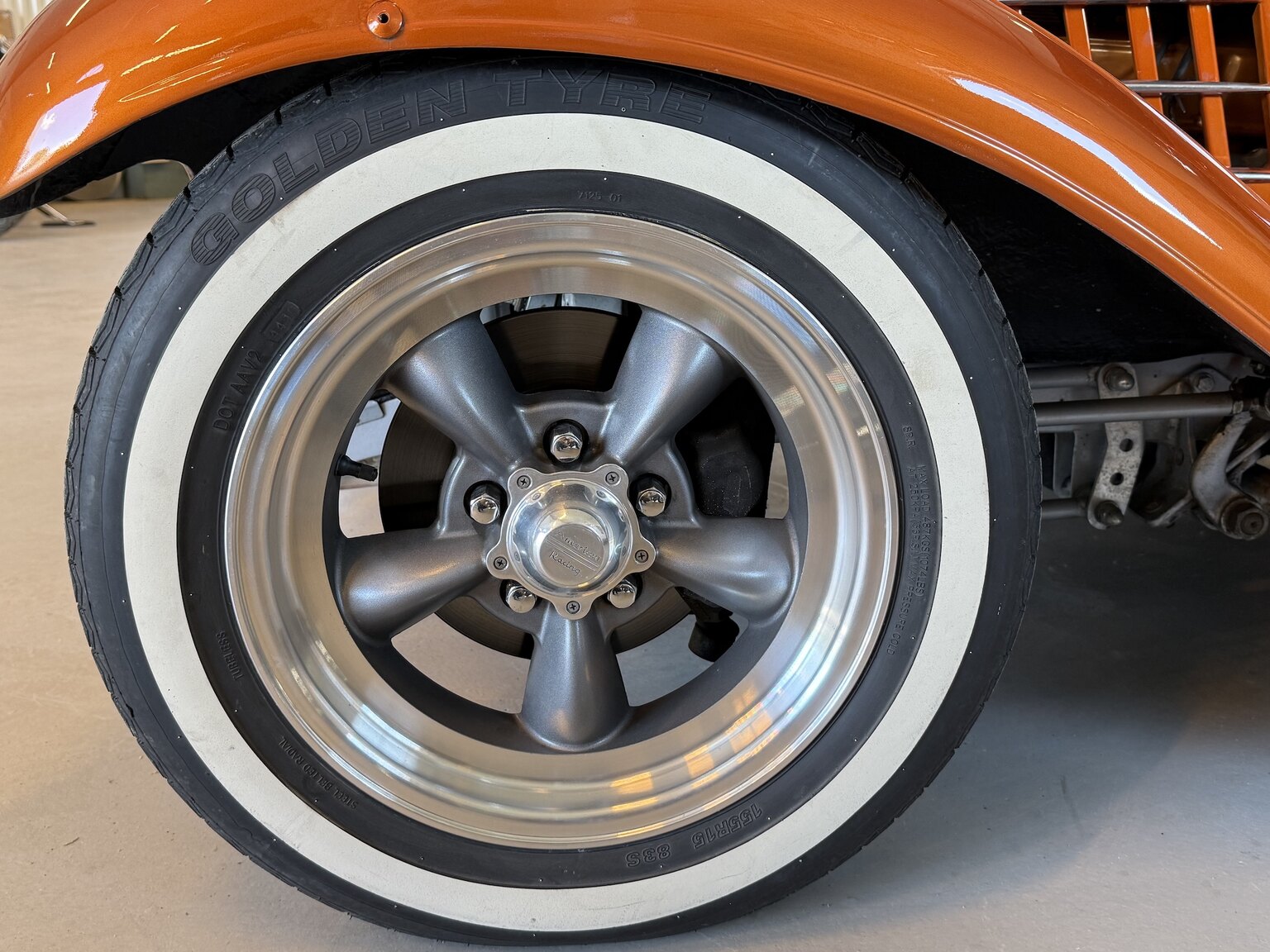 Aussenfoto 2012 Hot Rod T