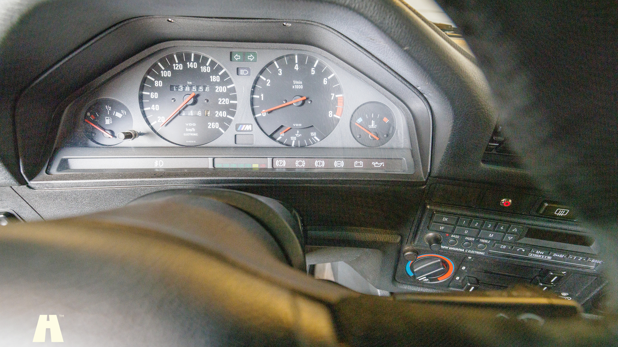 Interiörbild 1988 BMW E30 M3 EVO II