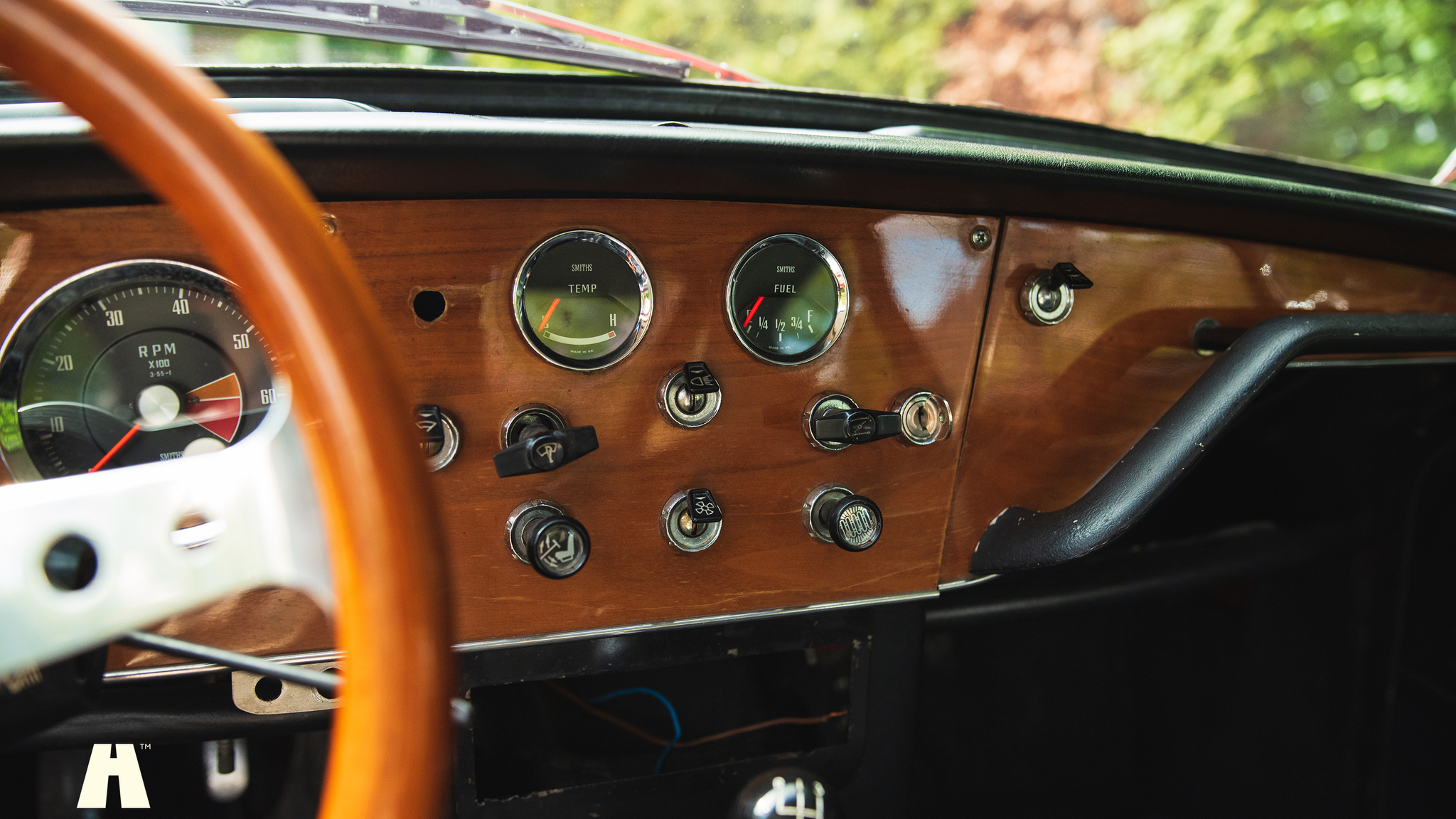 Interior image of 1967 Triumph GT6