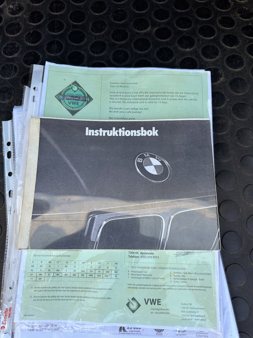 Dokumentation för 1994 BMW 520i E34