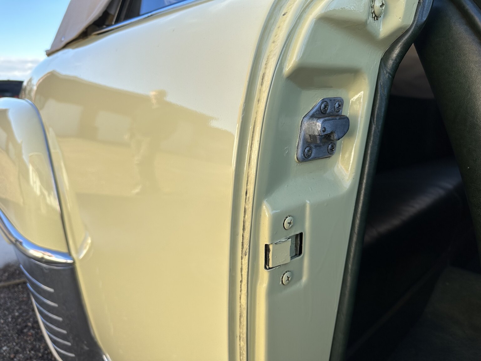 Interiörbild 1950 Chrysler Windsor Convertible (31)