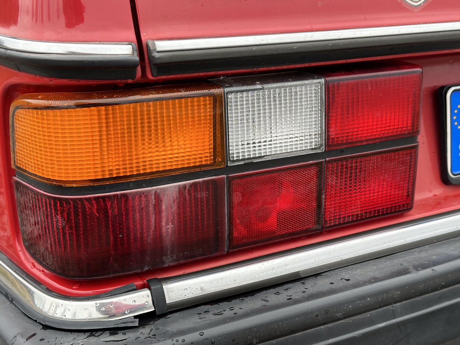 Aussenfoto 1990 Volvo 240