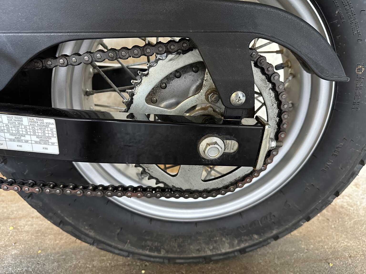 Exteriörbild på 2013 Suzuki RV125 Van Van