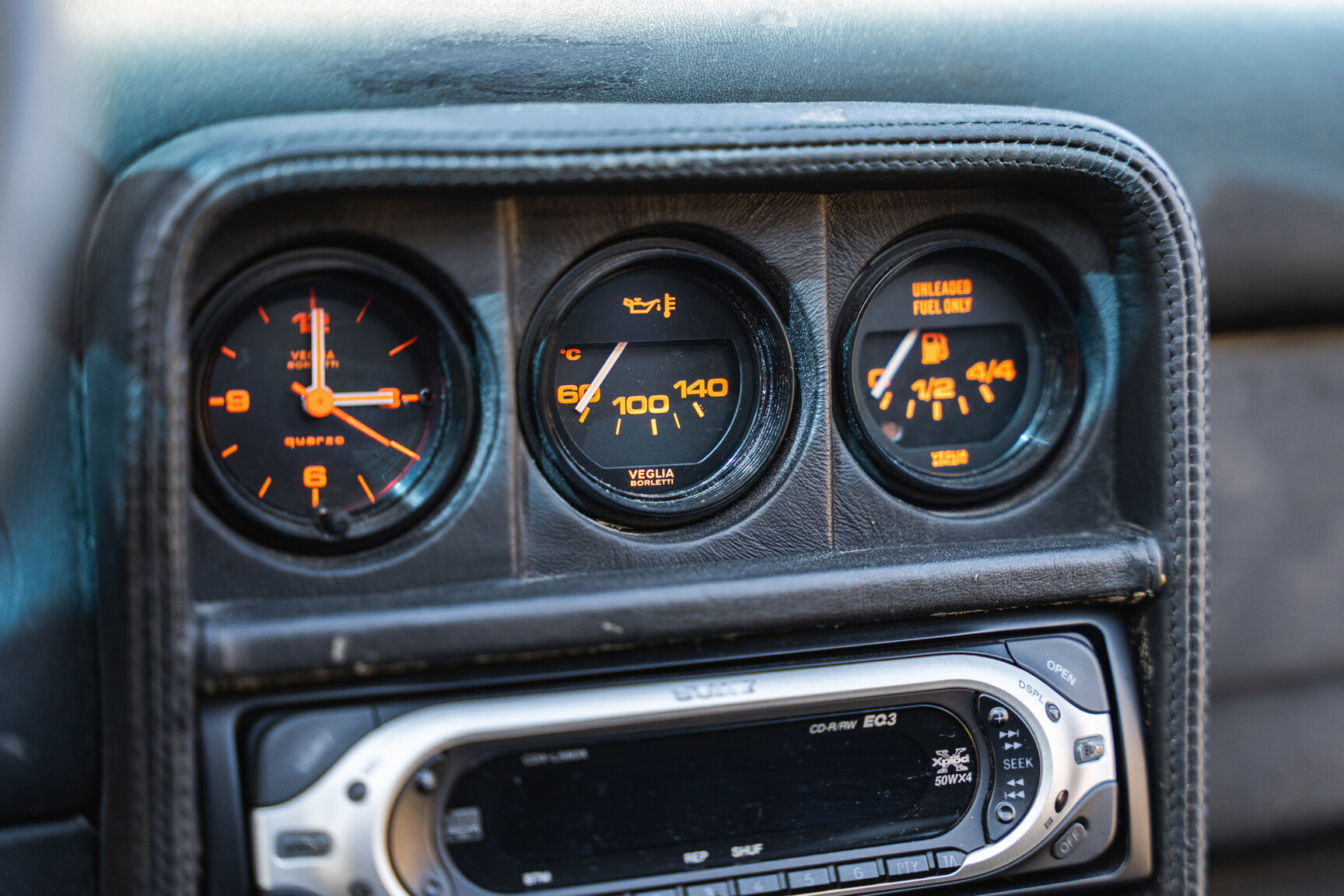 Interiörbild 1989 Ferrari 328 GTS