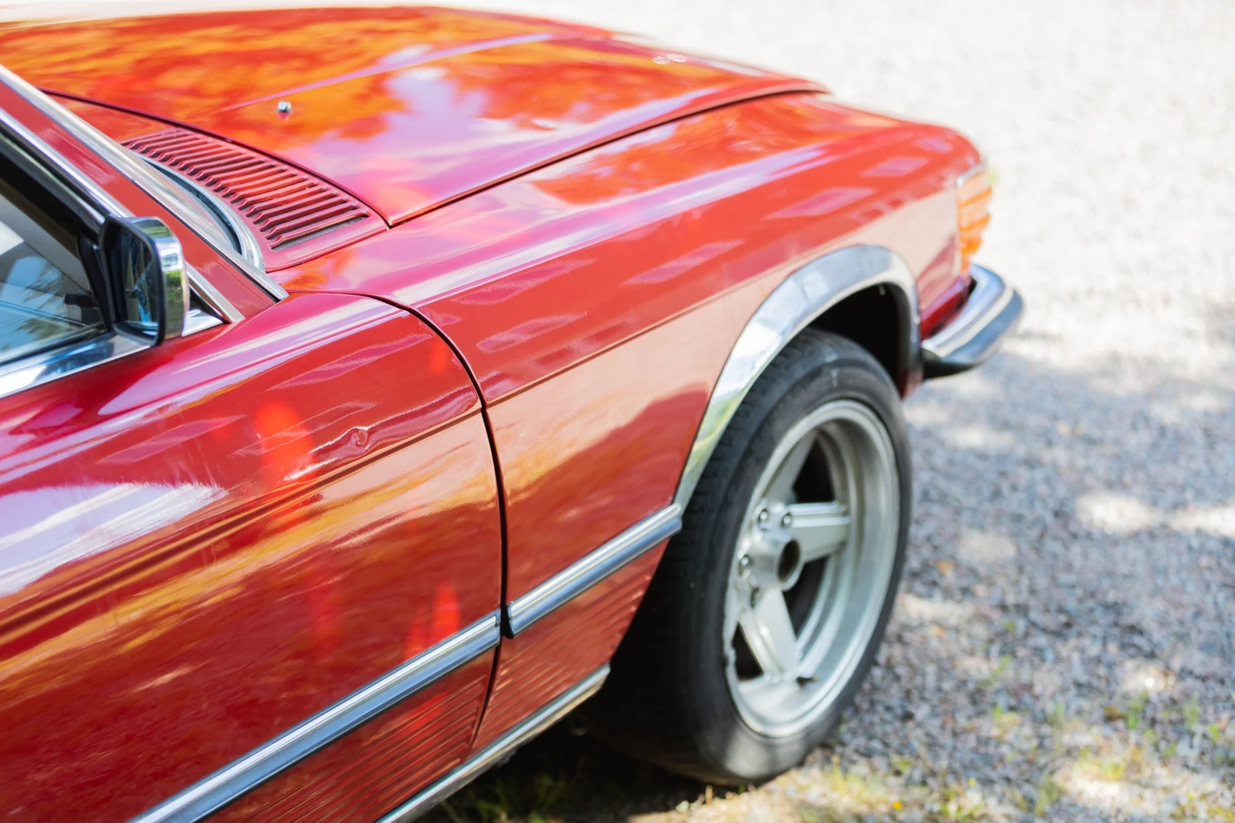 Aussenfoto 1975 Mercedes-Benz 280 SL (39)