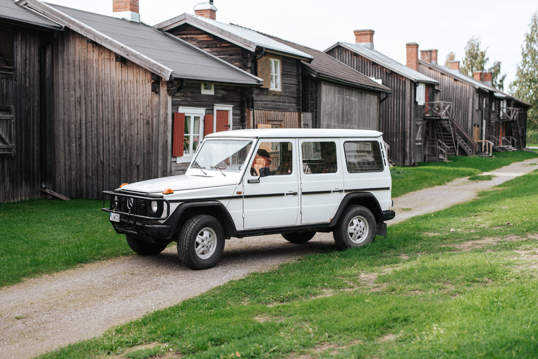 Exterior image of 1989 Mercedes-Benz 300 GD