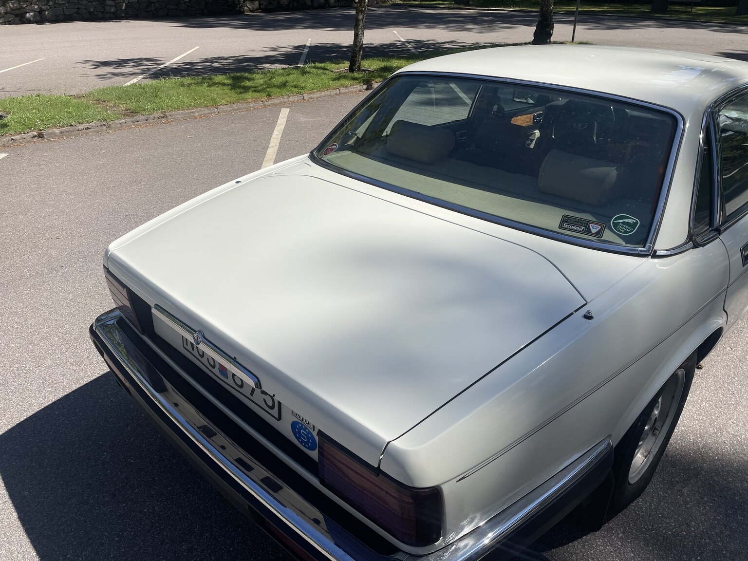 Exteriörbild på 1988 Jaguar XJ6 Sovereign