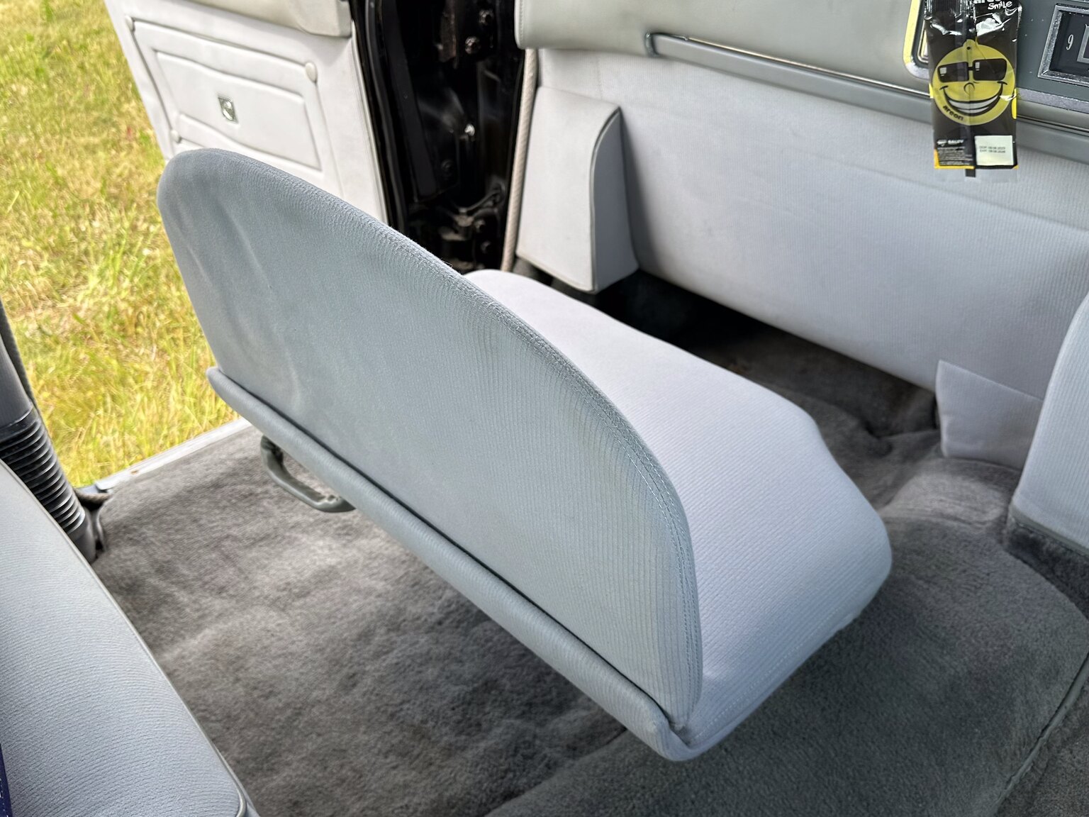 Innenraumfoto von 1964 Cadillac Fleetwood Seventy-Five Limousine (39)