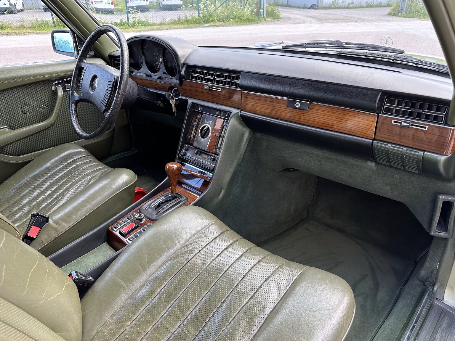 Interiörbild 1975 Mercedes Benz 450 SEL (41)