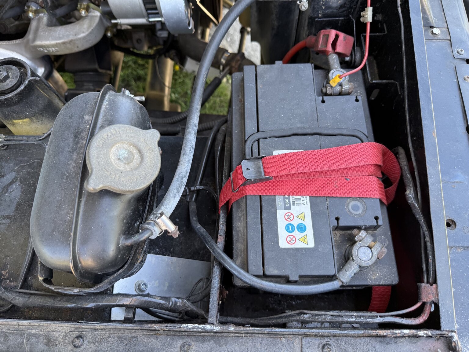 Image of 1985 Land Rover Range Rover 3.5 V8 mechanics