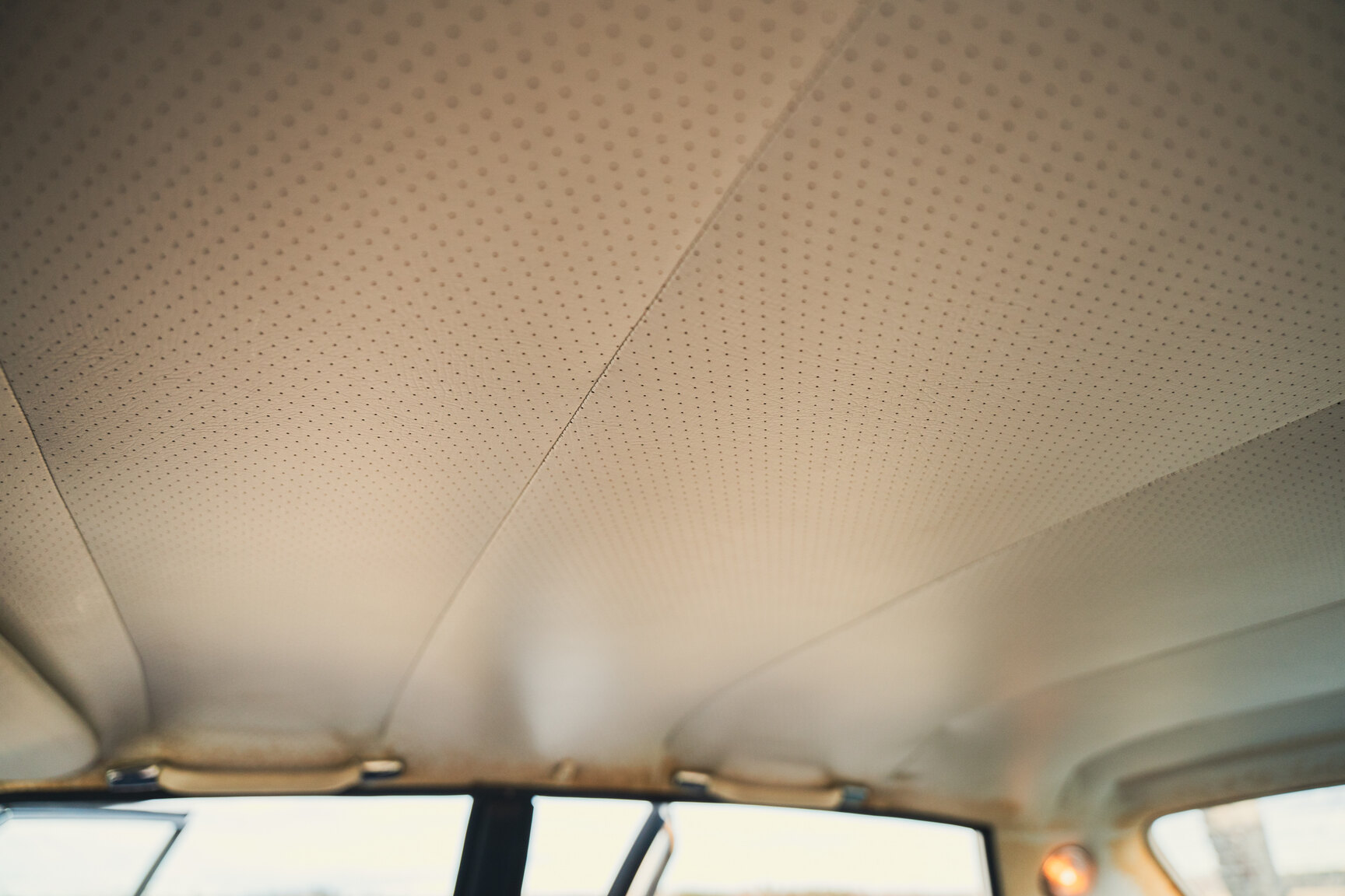 Interior image of 1973 Opel Diplomat V8