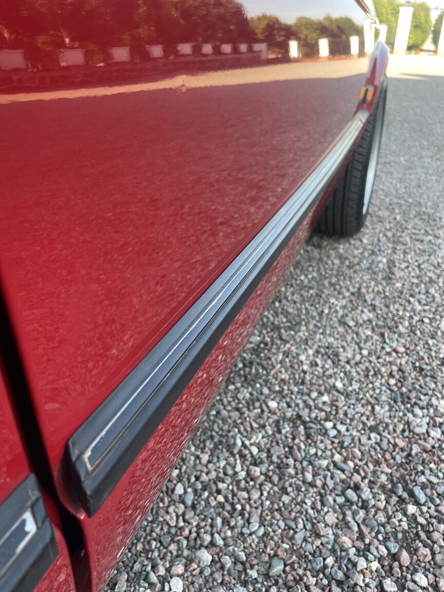 Exteriörbild på 1987 BMW 320i