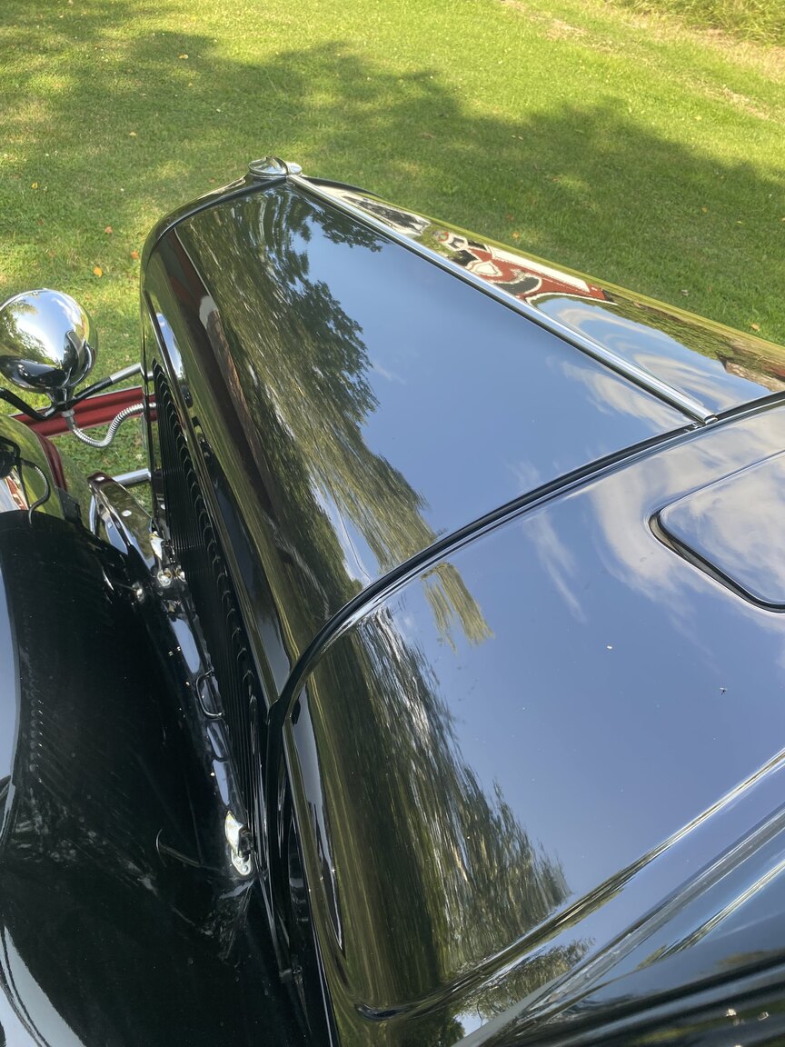 Exteriörbild på 1932 Ford 32 deuce sport coupé (Hot Rod)