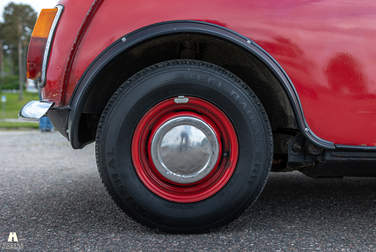 Exterior image of 1970 Austin Mini 1000