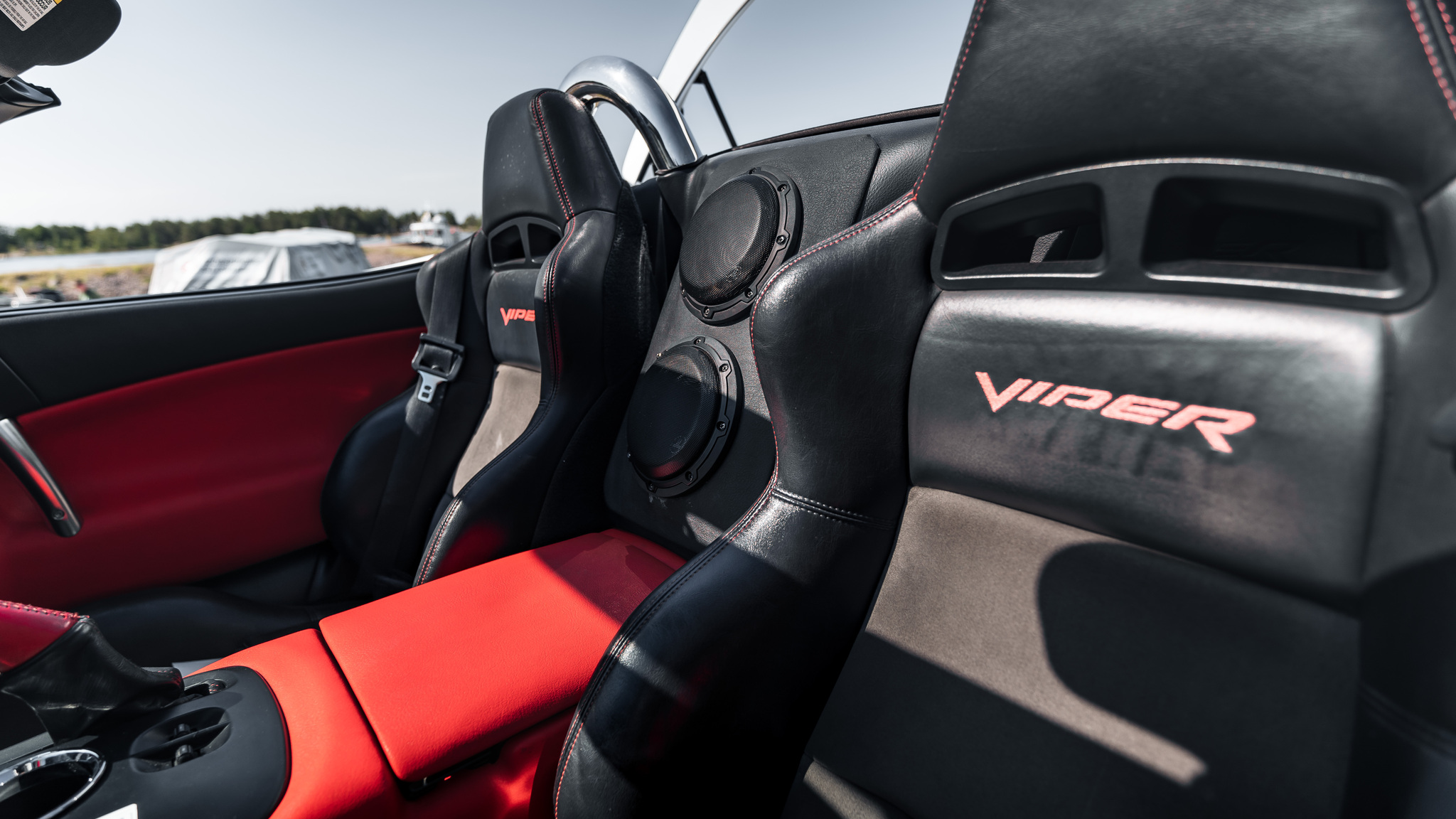 Innenraumfoto von 2004 Dodge Viper Mamba Edition