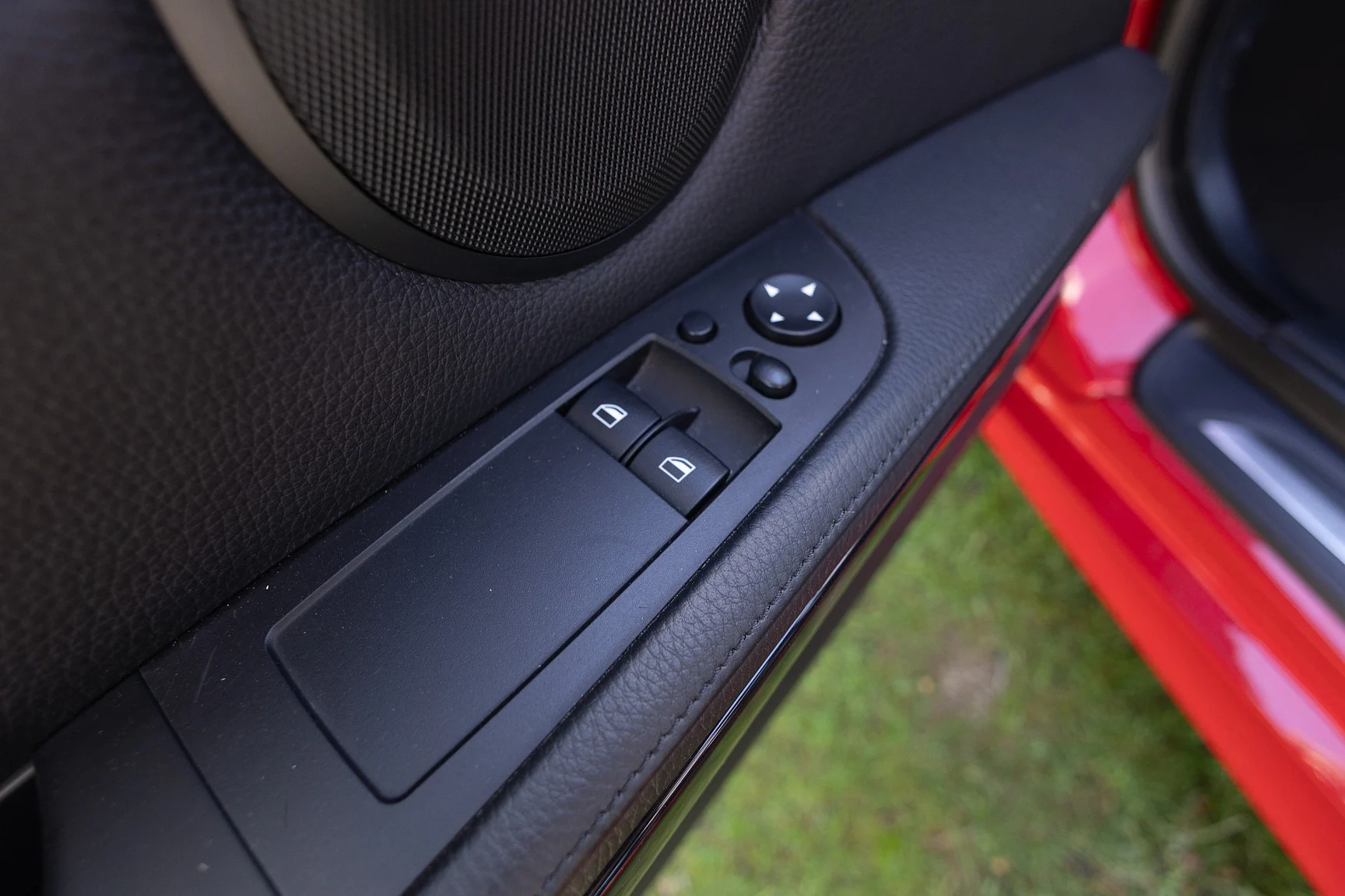 Interior image of 2007 BMW 335i Coupé (14)