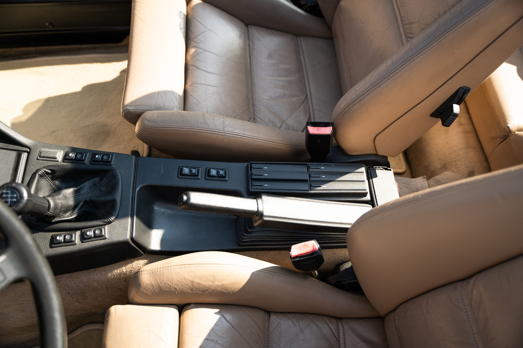 Interior image of 1988 BMW 325 Cabriolet (E30)