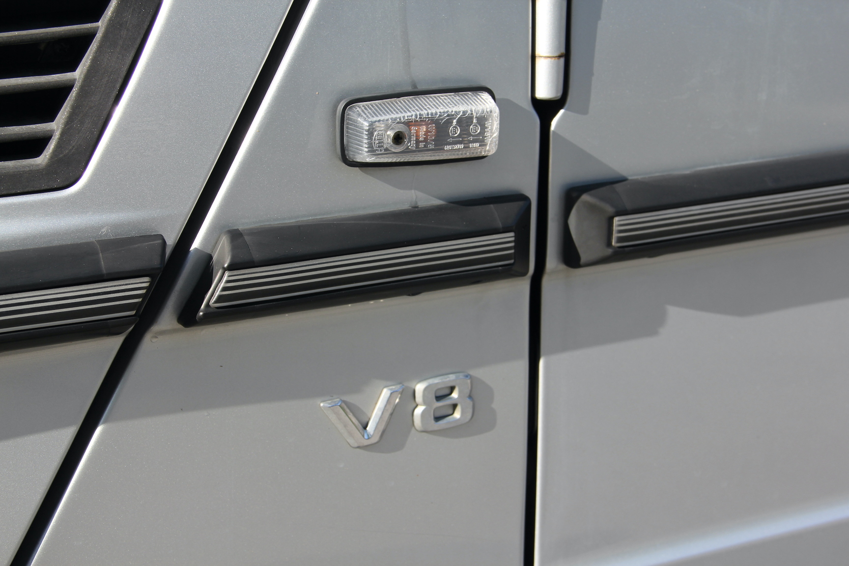 Exteriörbild på 2002 Mercedes-Benz G 500 (33)