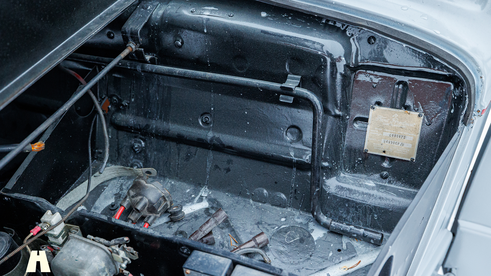 Image of 1952 Ford E4930 Van (9) mechanics