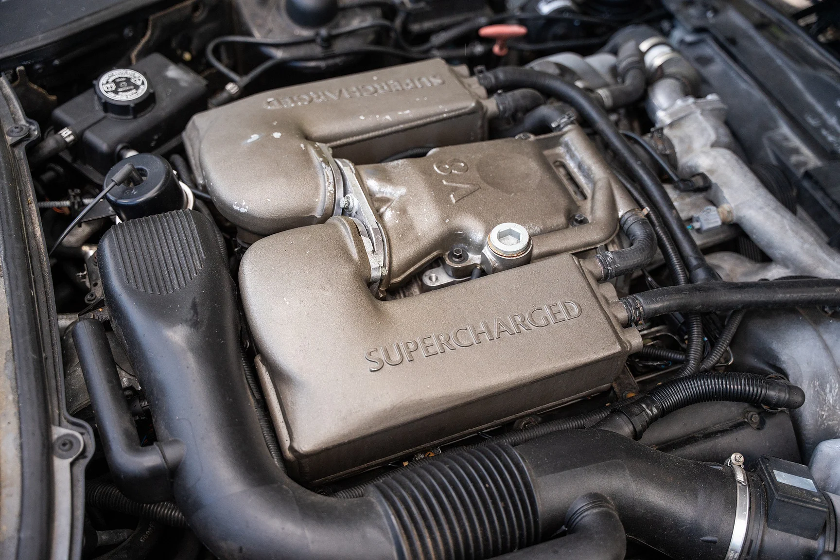 Image of 1999 Jaguar XKR - NO RESERVE (NY INFO) mechanics (4)