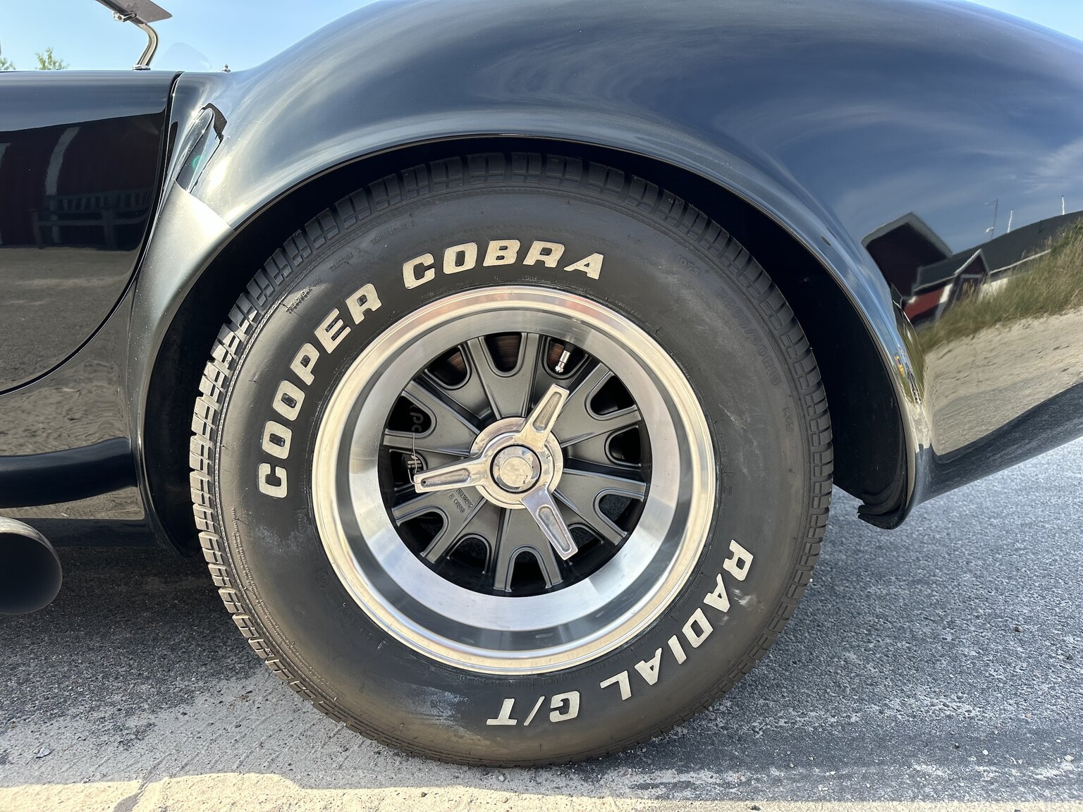 Exteriörbild på 1965 Superformance Cobra