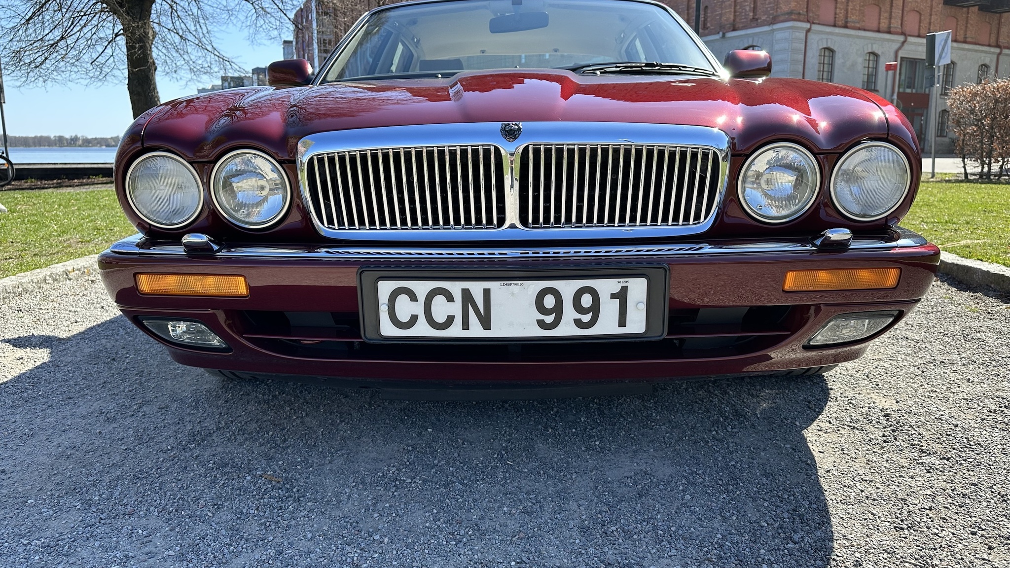 Exteriörbild på 1997 Jaguar XJ 4.0 Executive