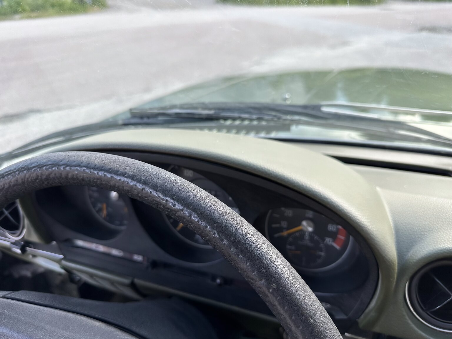 Innenraumfoto von 1974 Mercedes Benz 450 SLC