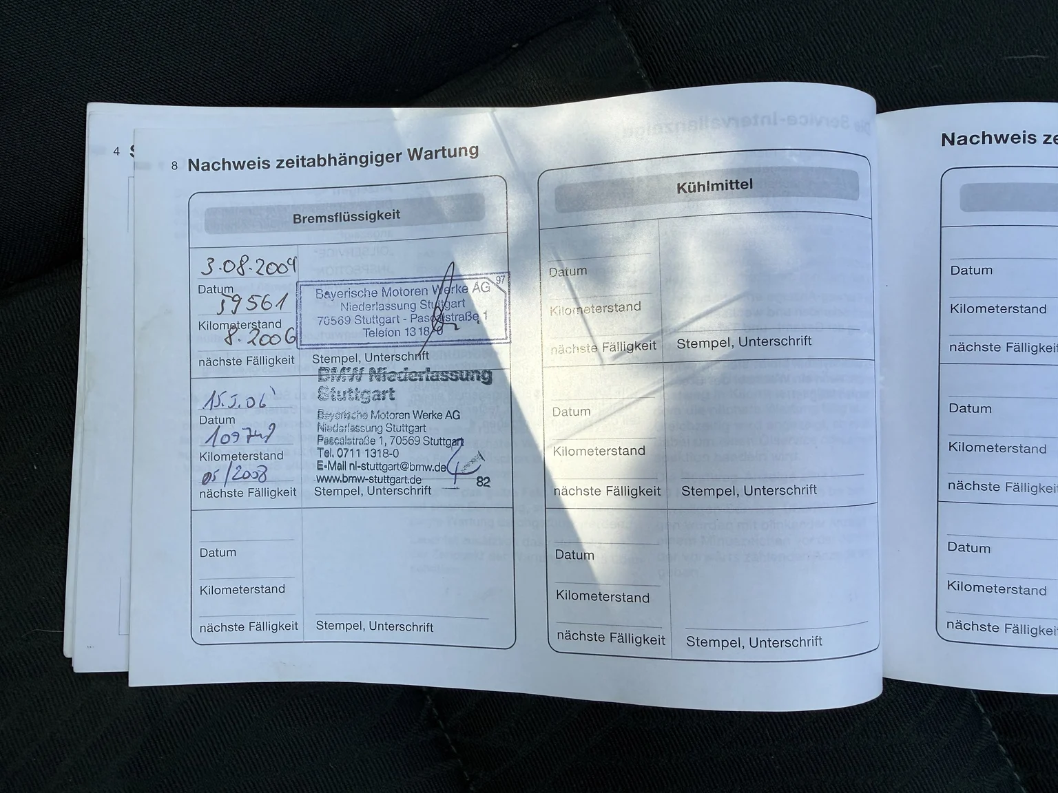 Documentation for 2003 BMW 525d Sedan (6)